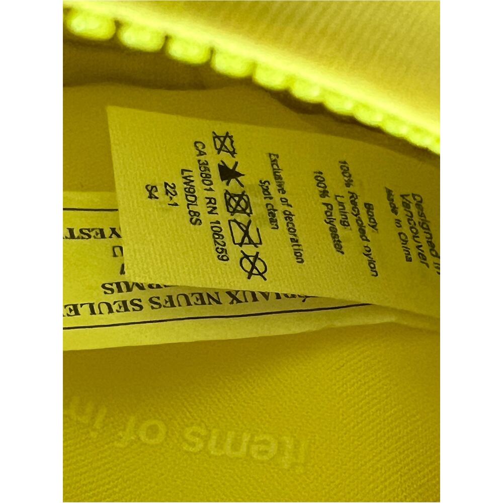 lululemon round logo pouch, Electric lemon Yellow Round bag - Picture 4 of 8